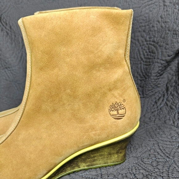 Timberland Wedge Boots Womens Tan Suede Zipper Pull On Women's Leather Boots 7M - Picture 5 of 12